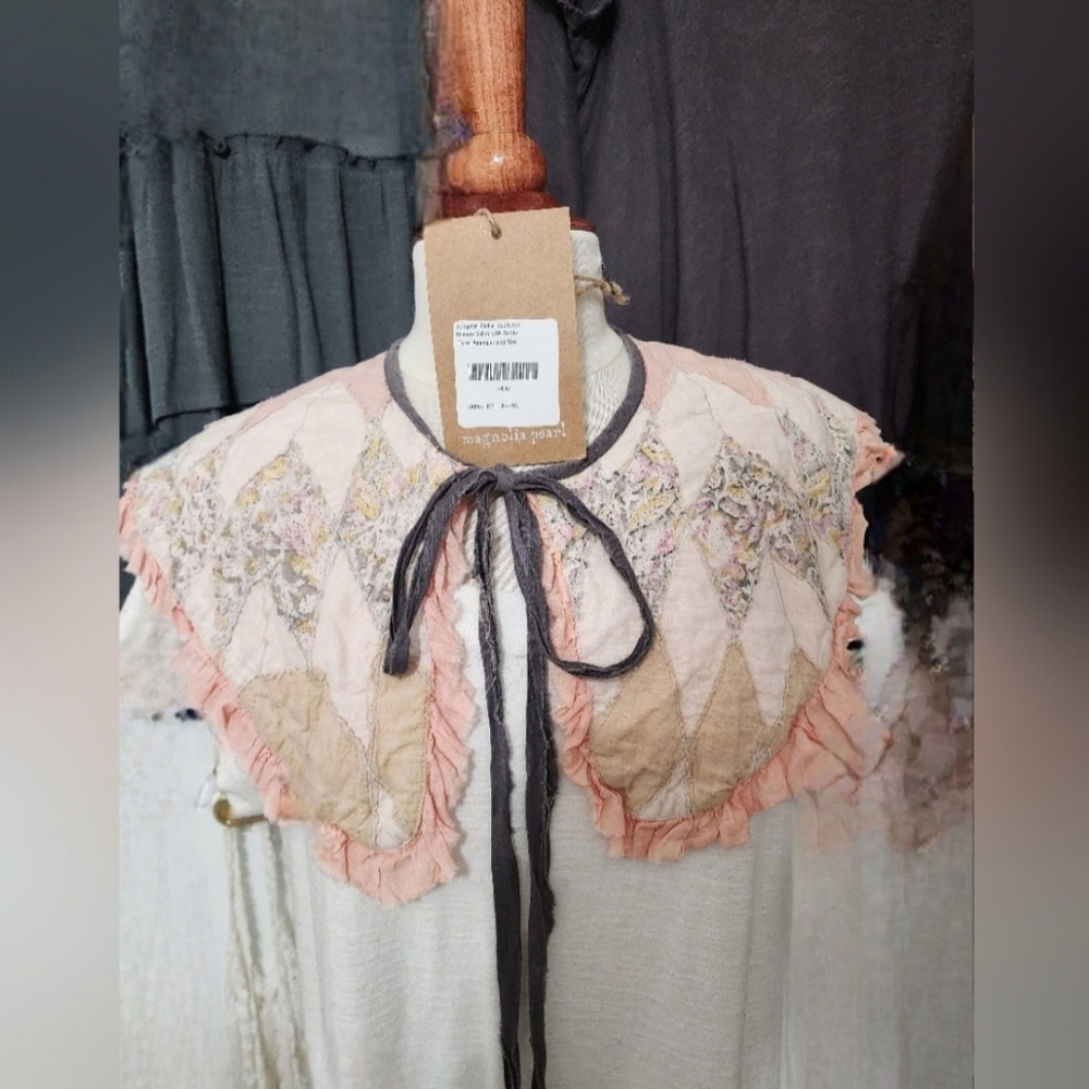 MAGNOLIA PEARL JILL JABOT COLLAR - Picture 9 of 9
